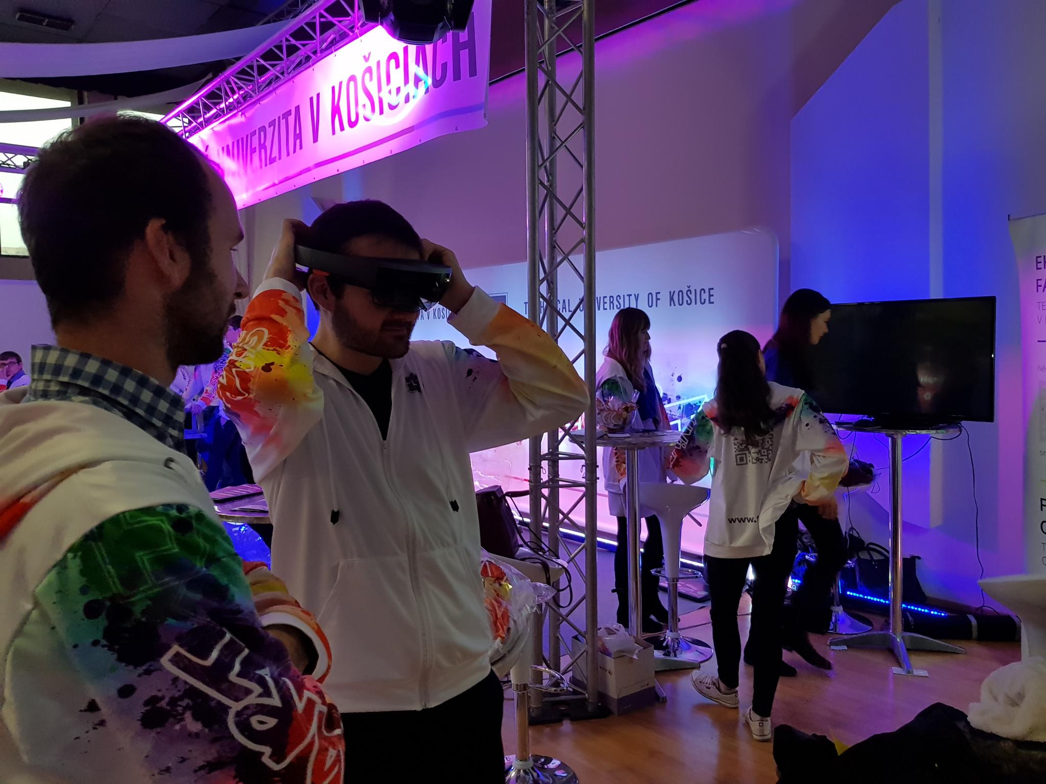 Tím KPI a Hololens Tím KPI a Hololens