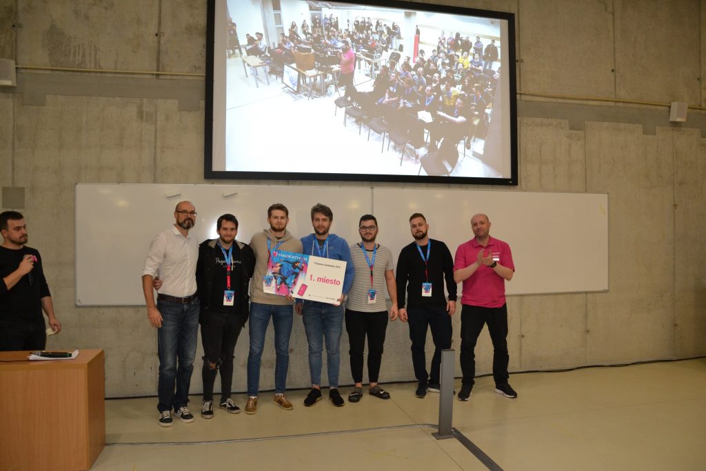 Víťazný tím SpaceCode