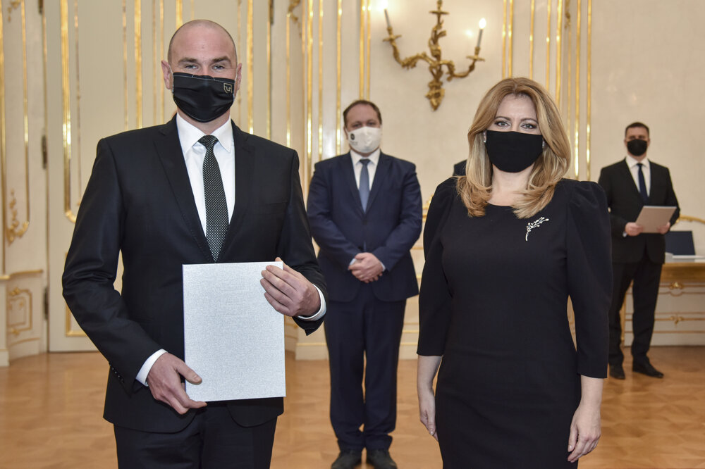 prof. Jaroslav Porubän a prezidentka SR Zuzana Čaputová