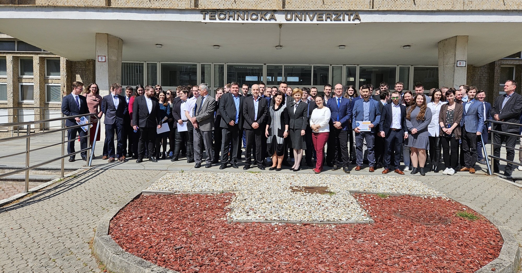 Spoločná foto účastníkov konferencie SCYR